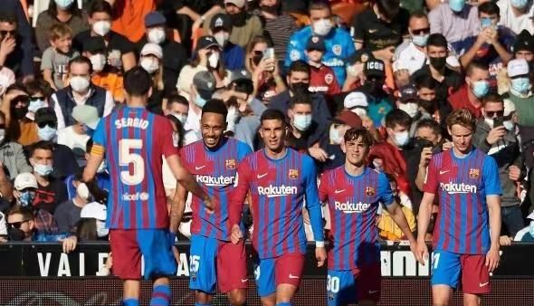 福登在接受TNTSports采访时表示，曼城上半场踢得很糟糕，但进球让曼城找回了状态。